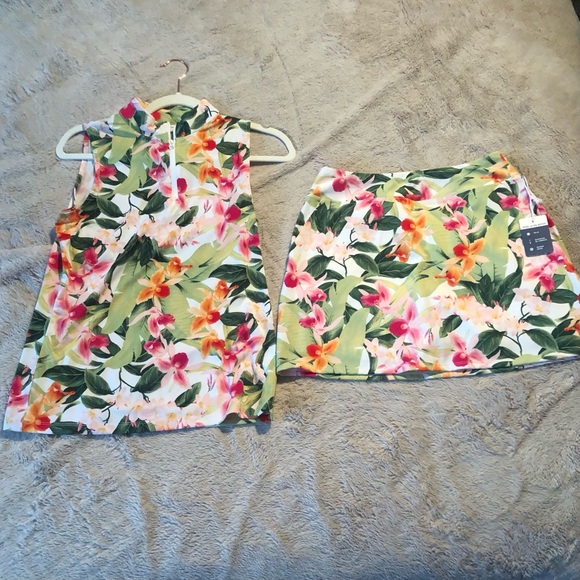 Tommy Bahama Dresses & Skirts - TOMMY BAHAMA Active Women Small Green Floral Printed 2 Piece Short Set